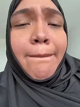 Stripchat Best live sex cam show of sweetmuslim01