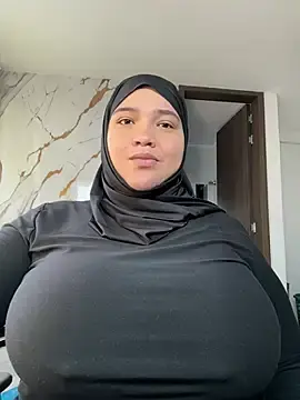 Stripchat Adult Webcam of sweetmuslim01