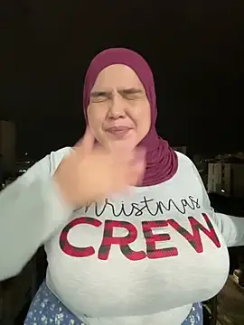 Stripchat Free Live Porn of sweetmuslim01