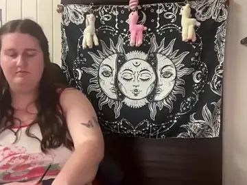 Stripchat Free Porn Cam of xopeachybaby