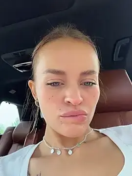 Stripchat Live Sex of AngelinaTeller