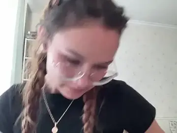 Stripchat Live Sex of JoyceMonroe_1