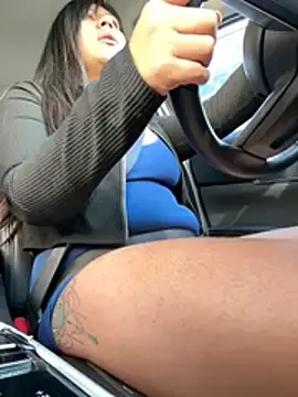 Stripchat Watch Live Sex Cams of kim_monti