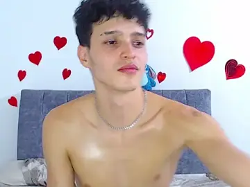 Stripchat Sex Cam of hottie_couplee