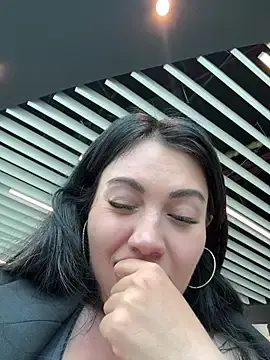 Stripchat Free Porn Cam of Wet__Bunny