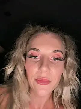 Stripchat Free Porn Cam of JayJayPink