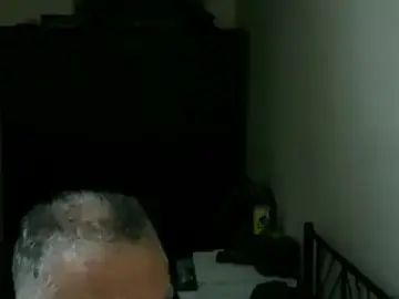Stripchat Adult Webcam of 100Tauros