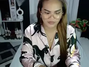 Stripchat Sex Cam of Kendallfoxx