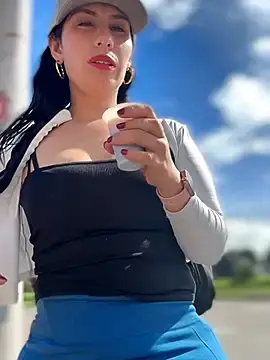Stripchat Live Sex of Alysson--