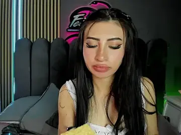 Stripchat Sex Cam of Nicolette_ks_
