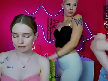 Stripchat Live Sex Cam of eva_drive