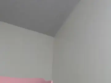Stripchat Nude Webcam of Kitty_Mifl