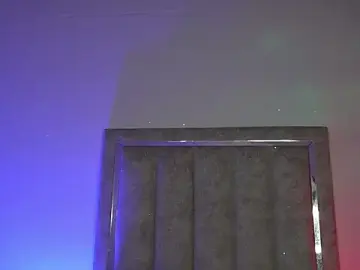 Stripchat Live Sex of little-Emma