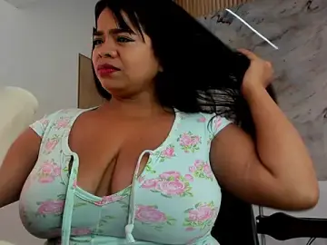 Stripchat Live Sex of Any_topless