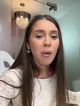 Stripchat Live Sex Cam of Anya-Ray