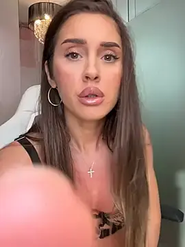 Stripchat Nude Webcam of Anya-Ray