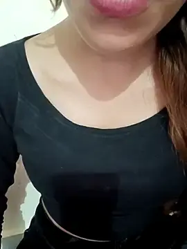 Stripchat Free Porn Cam of Nidhima-Singh