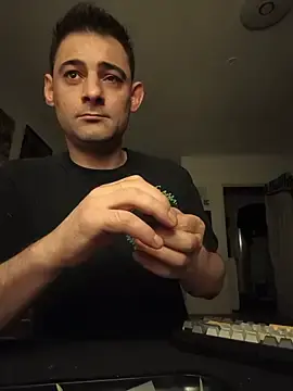 Stripchat Sex Cam of mihaimichael