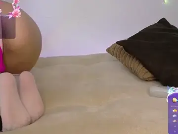 Stripchat Free Live Porn of helen_diazz