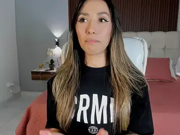 Stripchat Free Porn Cam of Emma23__