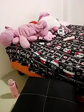 Stripchat Adult Video Chat of Yi_Uzi