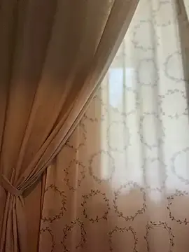 Stripchat Watch Live Sex Cams of Love_Bri