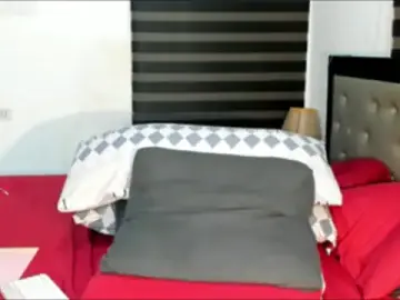 Stripchat Free Live Porn of Johannah_khalifa