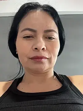 Stripchat Sex Cam of Janna099