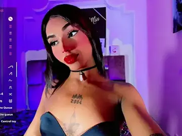 Stripchat Adult Video Chat of Mia_Castro_xx