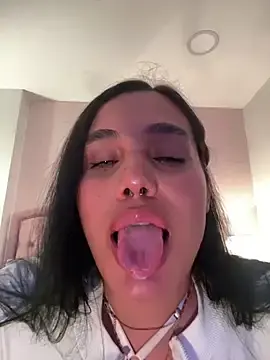 Stripchat Watch Live Sex Cams of Bella__Wood