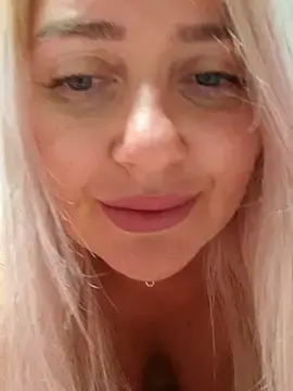 Stripchat Live Sex of LadyLolyPop_