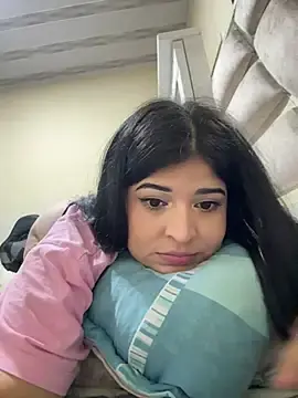 Stripchat Free Porn Cam of Vliacoooper2
