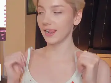 Stripchat Live Porn of MaeEversley