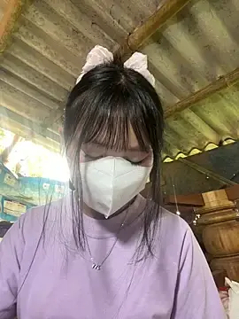 Stripchat Live Sex Cam of BabyLyly20