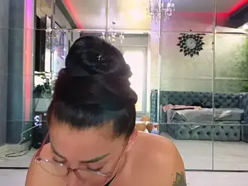 Stripchat Best Webcam of Theowonder