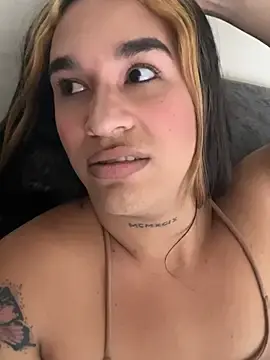 Stripchat Watch Live Sex Cams of Sweet_vicky_hot