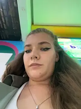 Stripchat Watch Live Sex Cams of Holy_Tereza