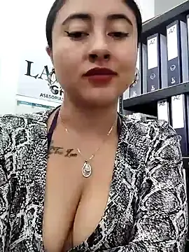 Stripchat Adult Video Chat of _Sarah-Office1
