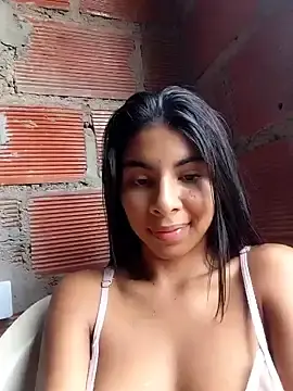 Stripchat Live Sex Cam of chaparritahot99