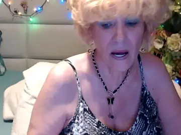 Stripchat Live Sex Cam of HappyWomanOn