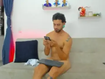 Stripchat Watch Live Sex Cams of heteros_curious