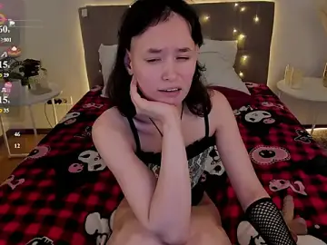 Stripchat Sex Cam of Emily_Strikeee