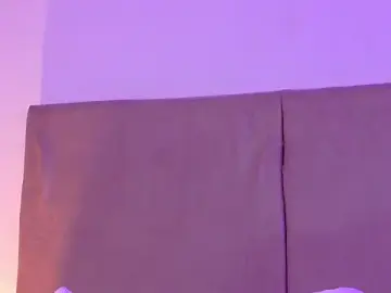 Stripchat Watch Live Sex Cams of GiaBelmonth