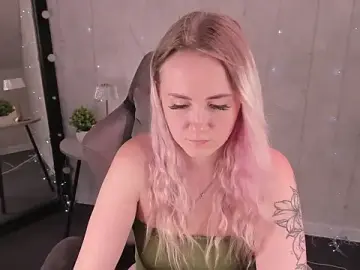 Stripchat Sex Cam of Jooyce_Howward