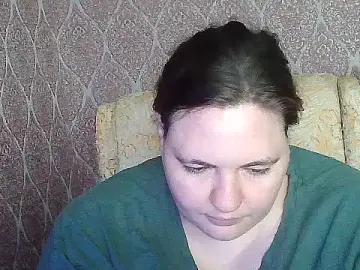 Stripchat Live Sex Cam of MilaXHelen