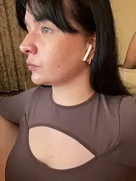 Stripchat Free Live Porn of Poly_Nick