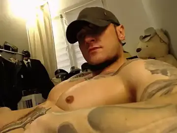 Stripchat Free Porn Cam of ballardbret