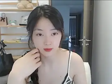 Stripchat Live Sex Cam of Mimi-cnbaby