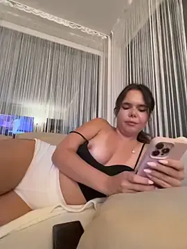 Stripchat Live Sex of TheCinderella