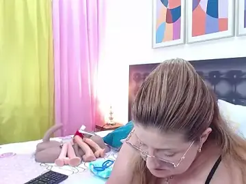Stripchat Best live sex cam show of sandra_20